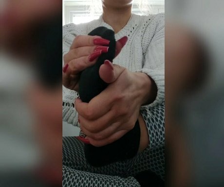 phatassbitch93 top model photos