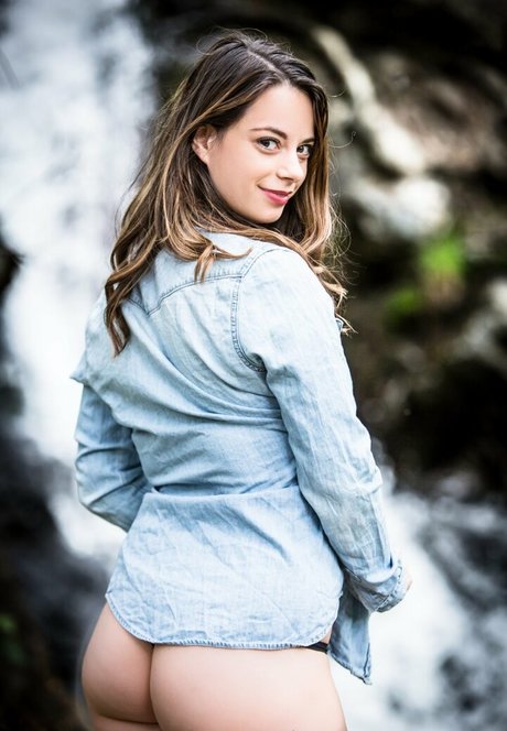 Renee Frohnert model hot gallery