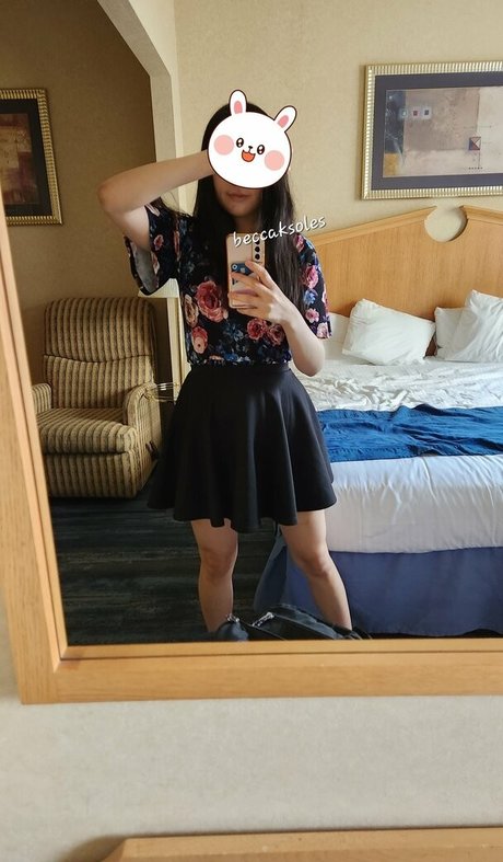 Beccaksoles nudes star pictures