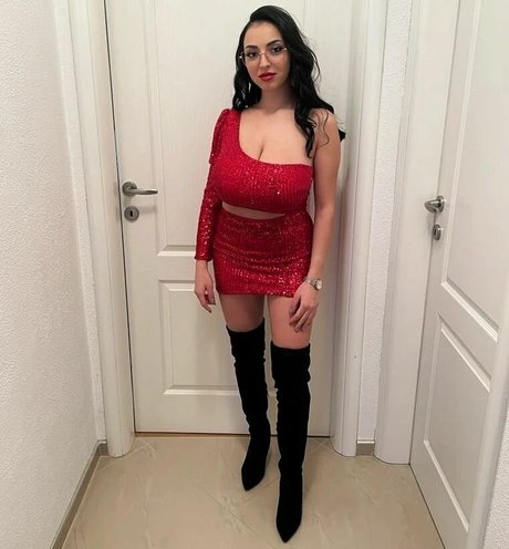 Ivana Milojevic star perfect galleries