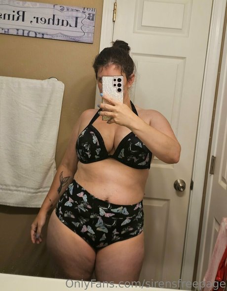 sirensfreepage pretty actress photo