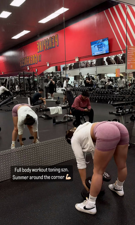 Kaitlin Reagan model erotic pictures