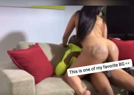 slimsclubhousepov adult model pictures