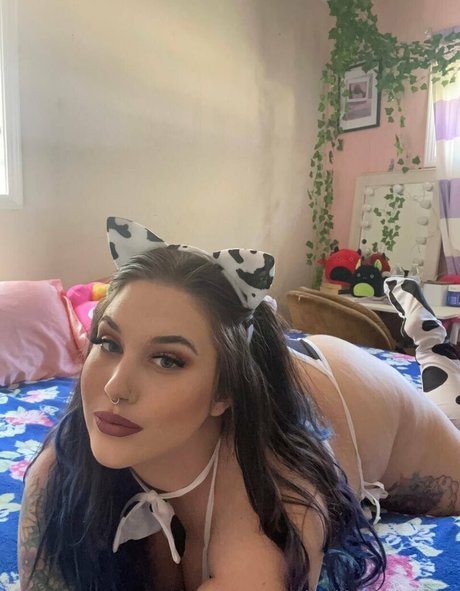 thechloecreamfree nude pornstar pic