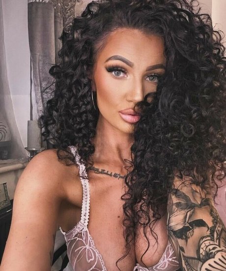 That inked girl_ exclusive actress pictures