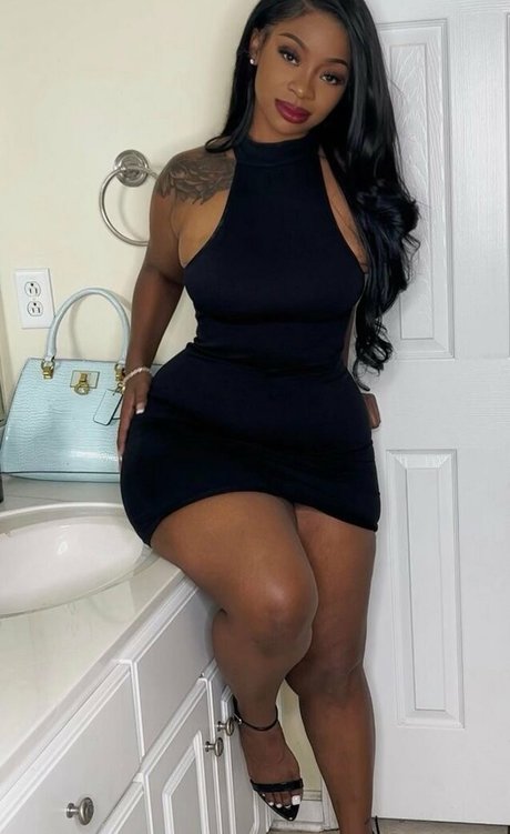 Miko Li xxx pornstar archive