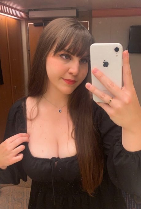 cowsismite pornstar art gallery