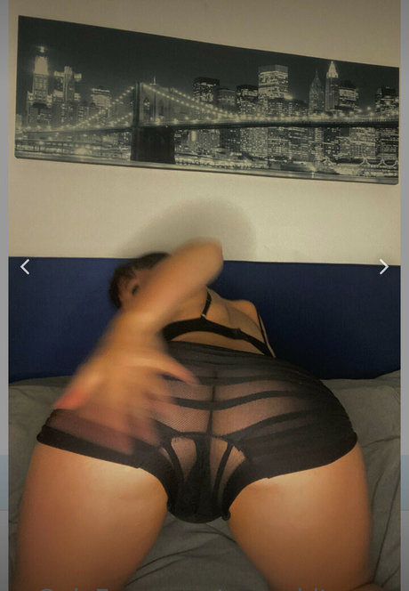 Ana Whiterose hot actress images