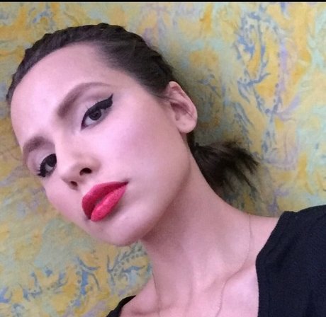 Bente Violet actress images