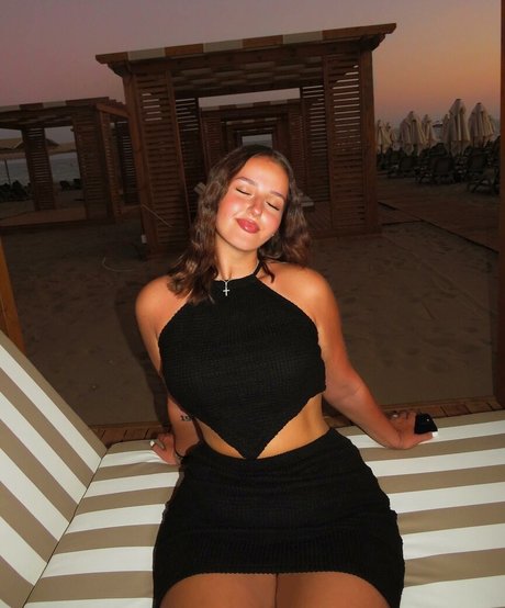 fabienne 1102 model nice photos