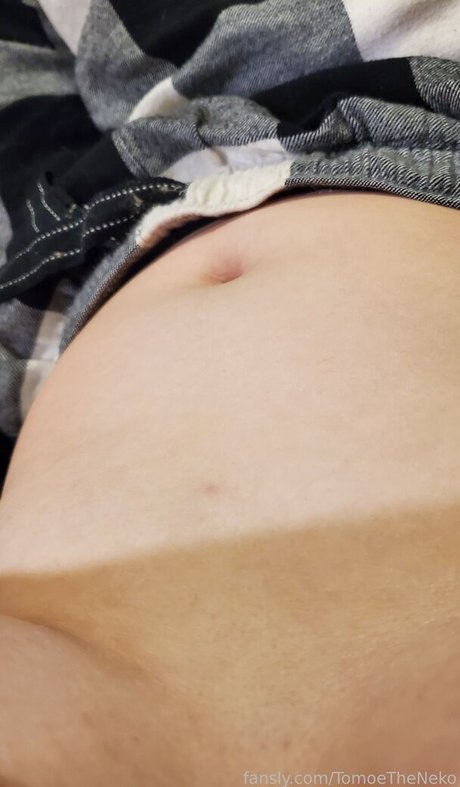 TomoeTheNeko model perfect galleries