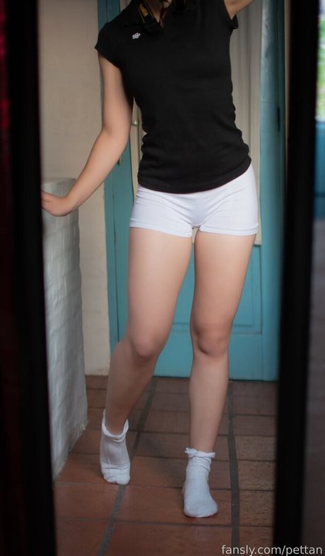 pettan pornstar xxx photos