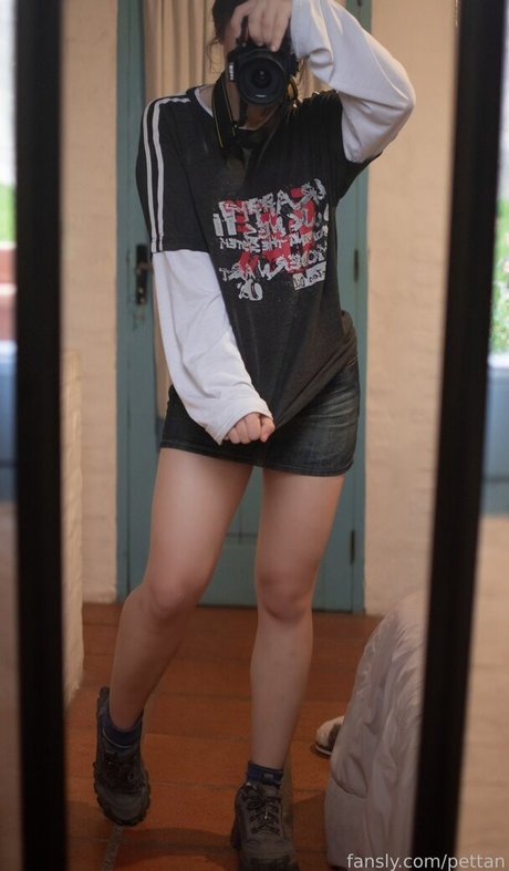 pettan pretty pornstar image