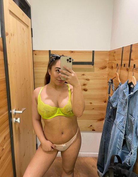 Lina W glund pornstar nudes photo