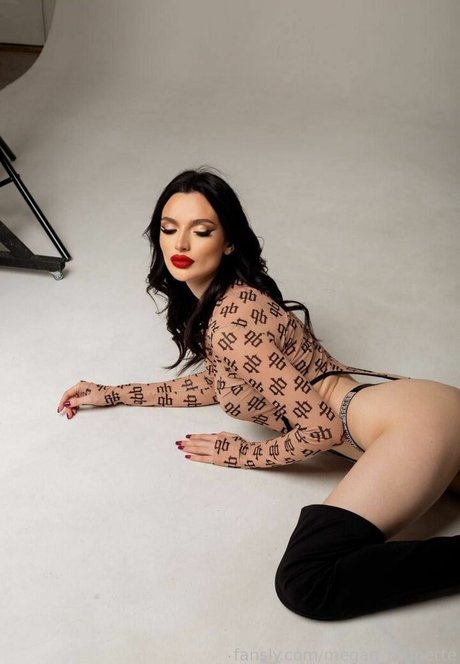 megan brunette pornstar high quality pictures