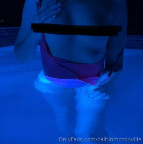 Caitlin McConville hd actress picture