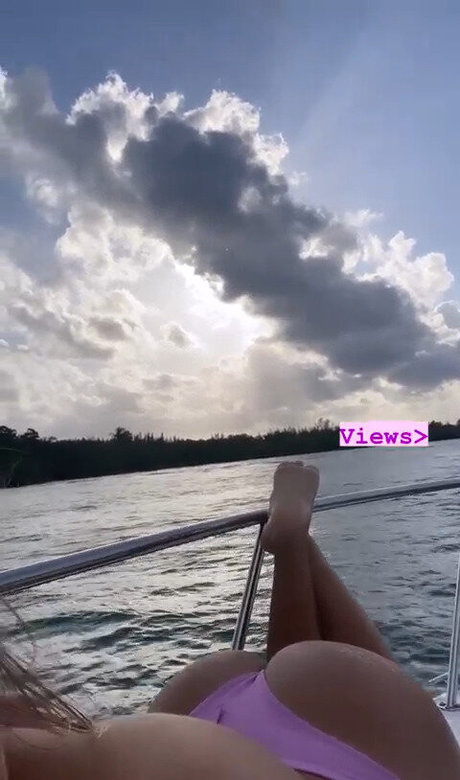 Gianna Malave model beautiful photo