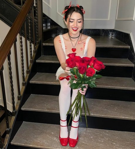 Sophie Silva model sexy image