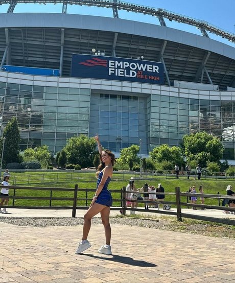 Andrea Guti rrez exclusive star archive