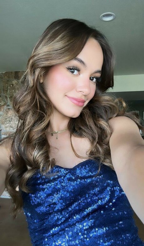 Andrea Guti rrez pornstar nudes gallery