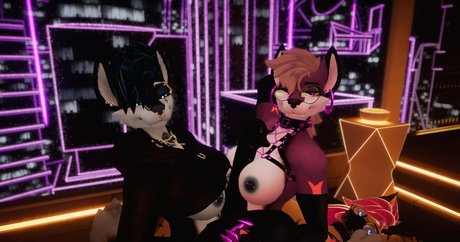 Maxi Nightmode xxx pornstar photo