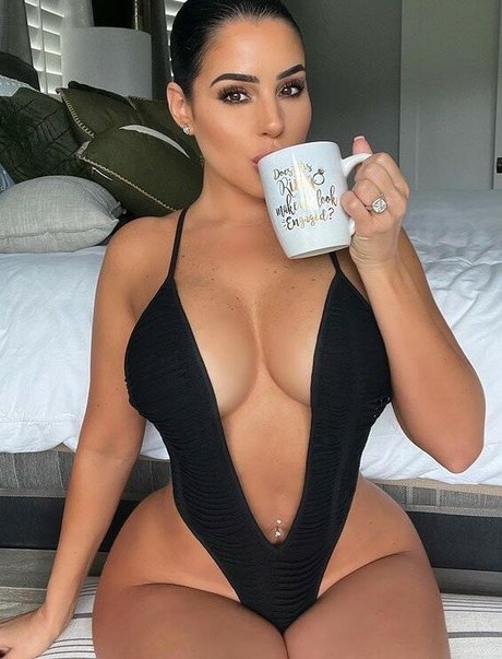 Stephanie Ball erotic star image