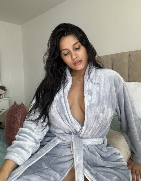 Andreaguti sex model galleries