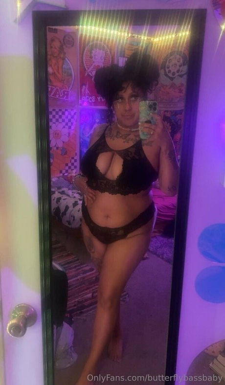 butterflybassbaby model top gallery