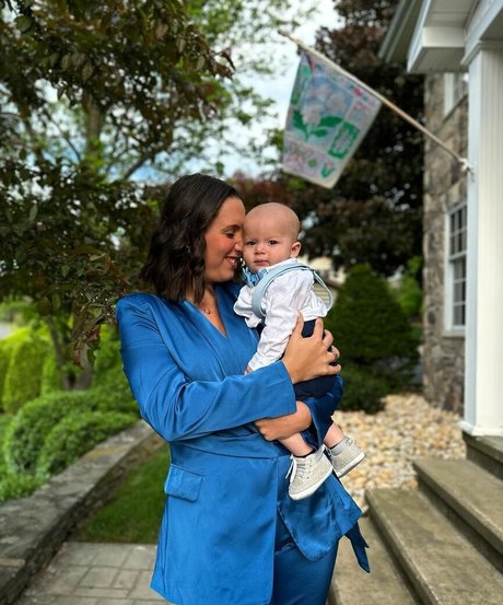 Monica Gonzalez star top pics