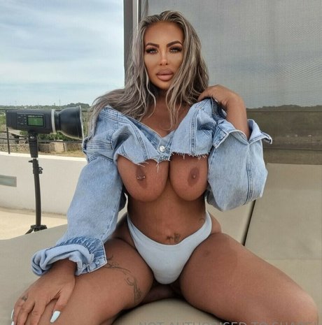 Princess Levi star nice picture