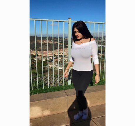 Maria Sharrad pornstar perfect photos