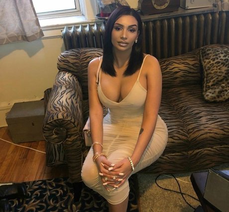 shanyss darilson model img