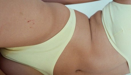 athletic blonde onlyfans top pictures