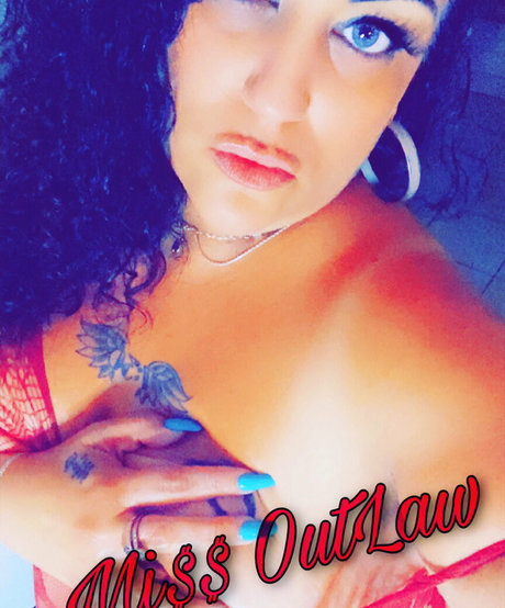 missoutlawakaladyk nice actress img