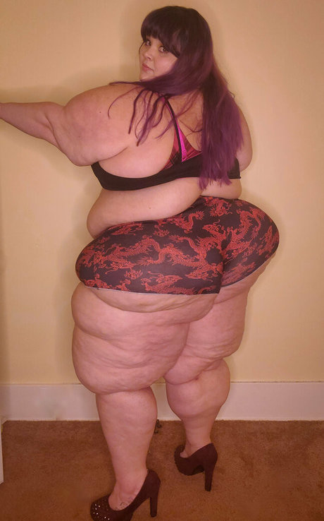 beautiful face onlyfans pornographic archive