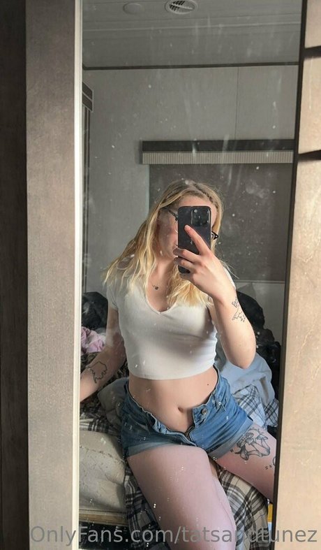 tatsandtunez free star photo