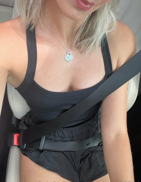 peaches456754 model pretty img