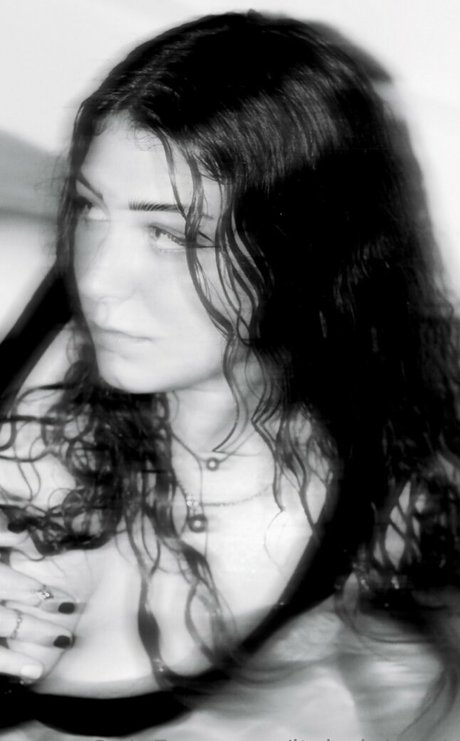 itsjadeblack hot actress picture