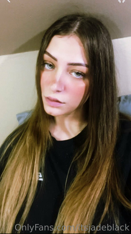 itsjadeblack hd pornstar image