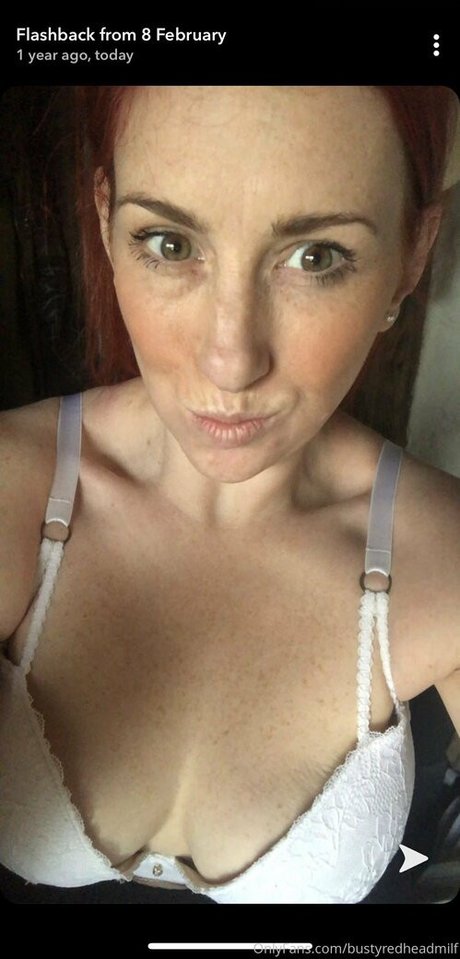 curvykgirl exclusive model images