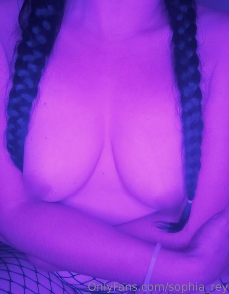 sophia rey beautiful star pictures