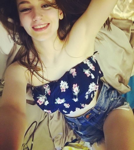 Pelagea ASMR porn star gallery