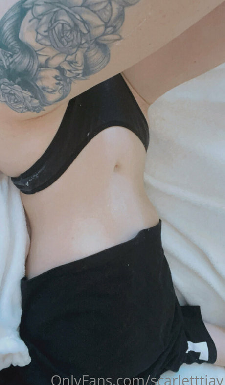 scarletttjay model exclusive img