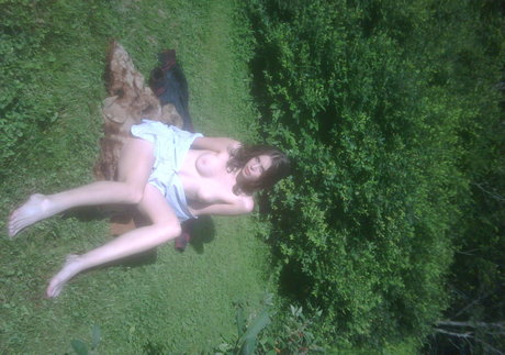 Charlotte Kemp Muhl pornstar naked images