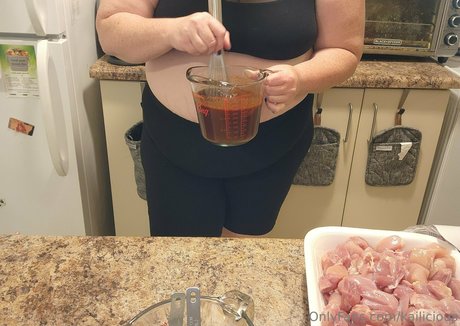 kailicious sexy actress photos