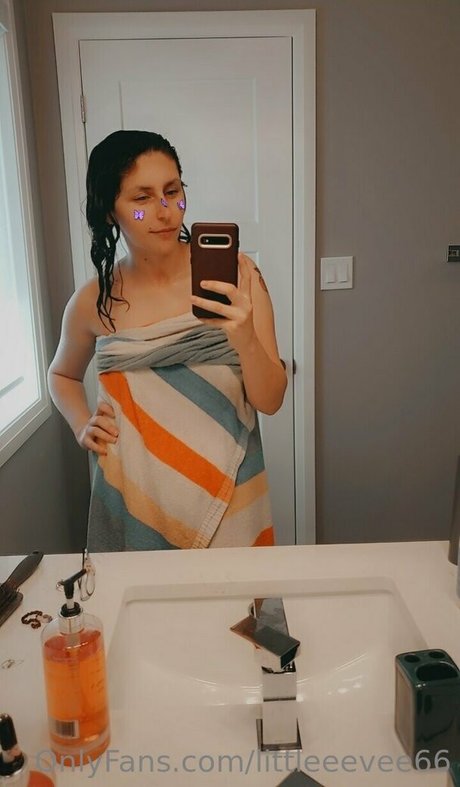 littleeevee66 hd pornstar pictures