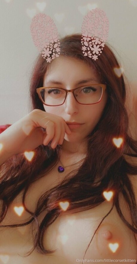 littleeevee66 star sexy pic