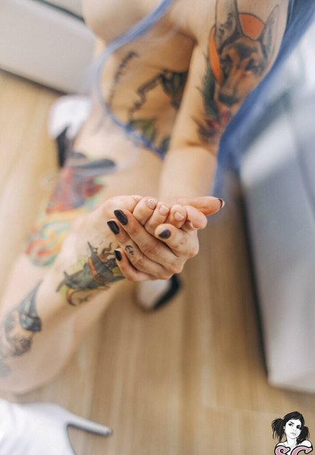 nefernik pornstar free pic