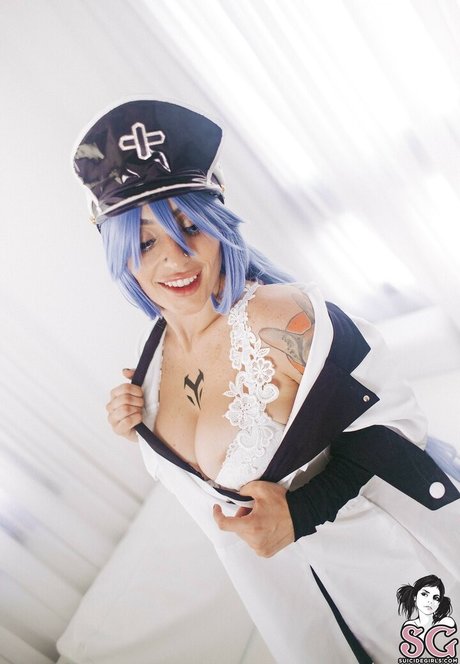 nefernik porn actress pics