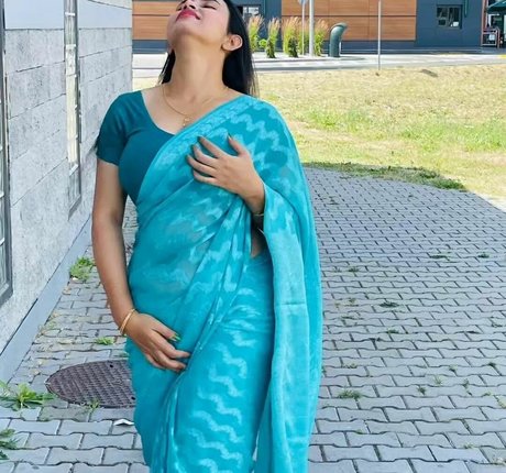 Arpa Roy naked pornstar pictures